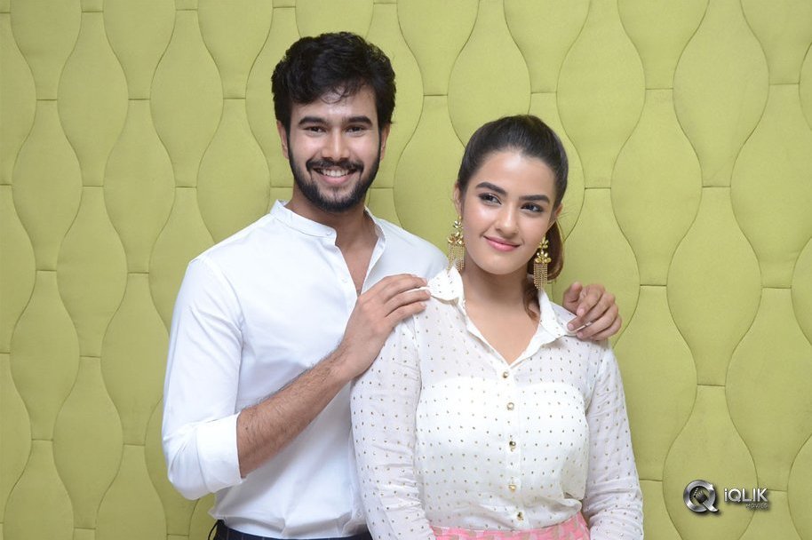 Ee-Maaya-Peremito-Movie-Firstlook-Teaser-Launch